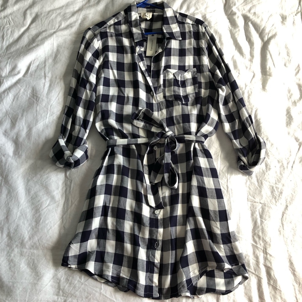 NWT Francesca’s Plaid Button Down Dress Size Large.